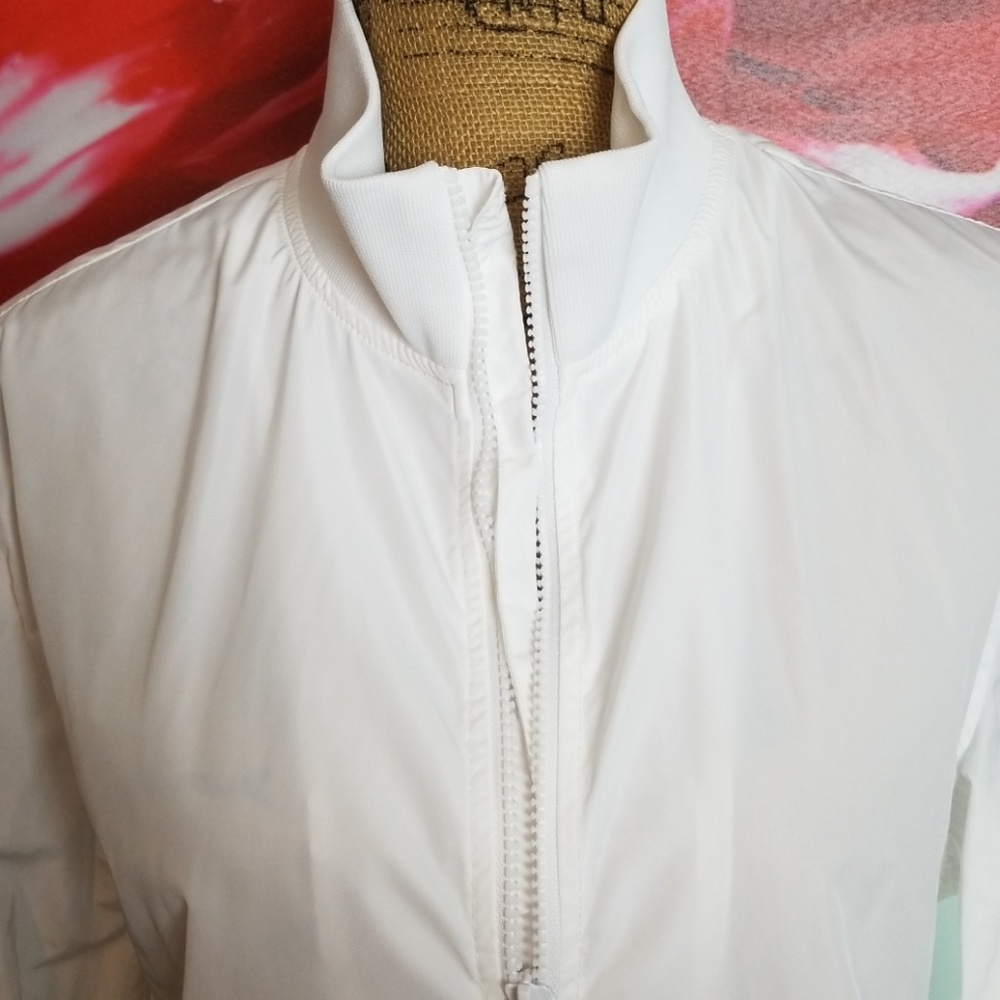 Jacket - Picture 5 of 6